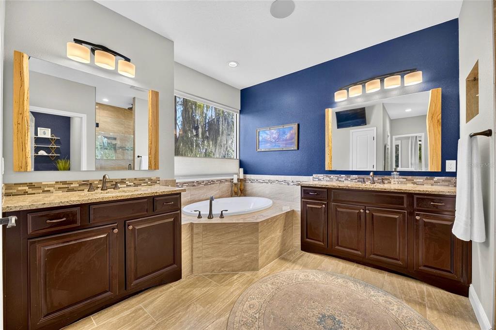 303 West Chapman Road Tampa, FL 33613 - Photo 31 of 49 Gallery Image 31