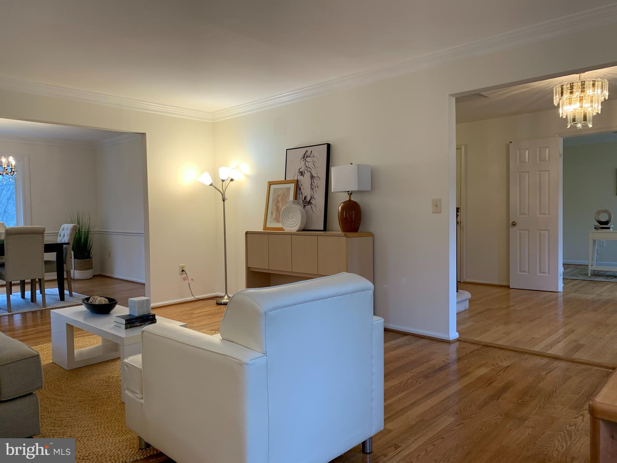 13604 Turnmore Road Silver Spring, MD 20906 - Photo 14 of 50 Living room 2