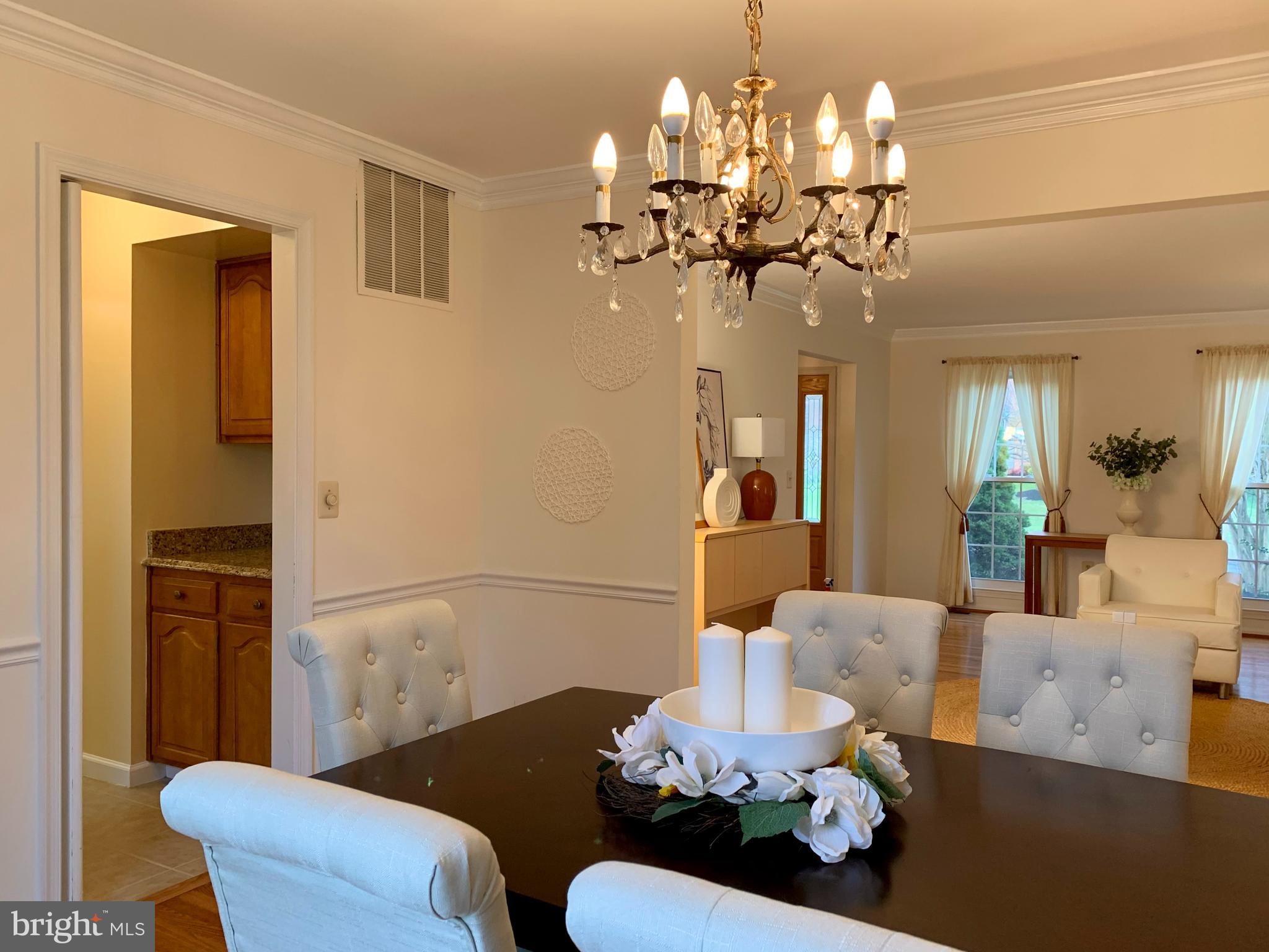 13604 Turnmore Road Silver Spring, MD 20906 - Photo 15 of 50 Dinning room