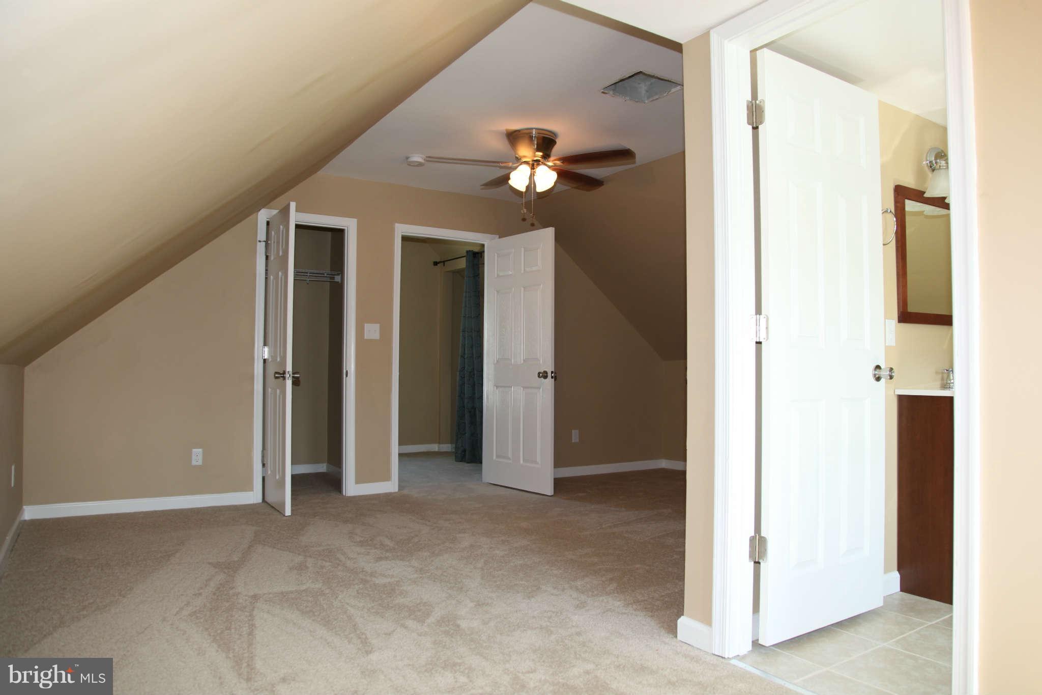 527 Cedar Hill Road Baltimore, MD 21225 - Photo 13 of 30 Bedroom (Master)