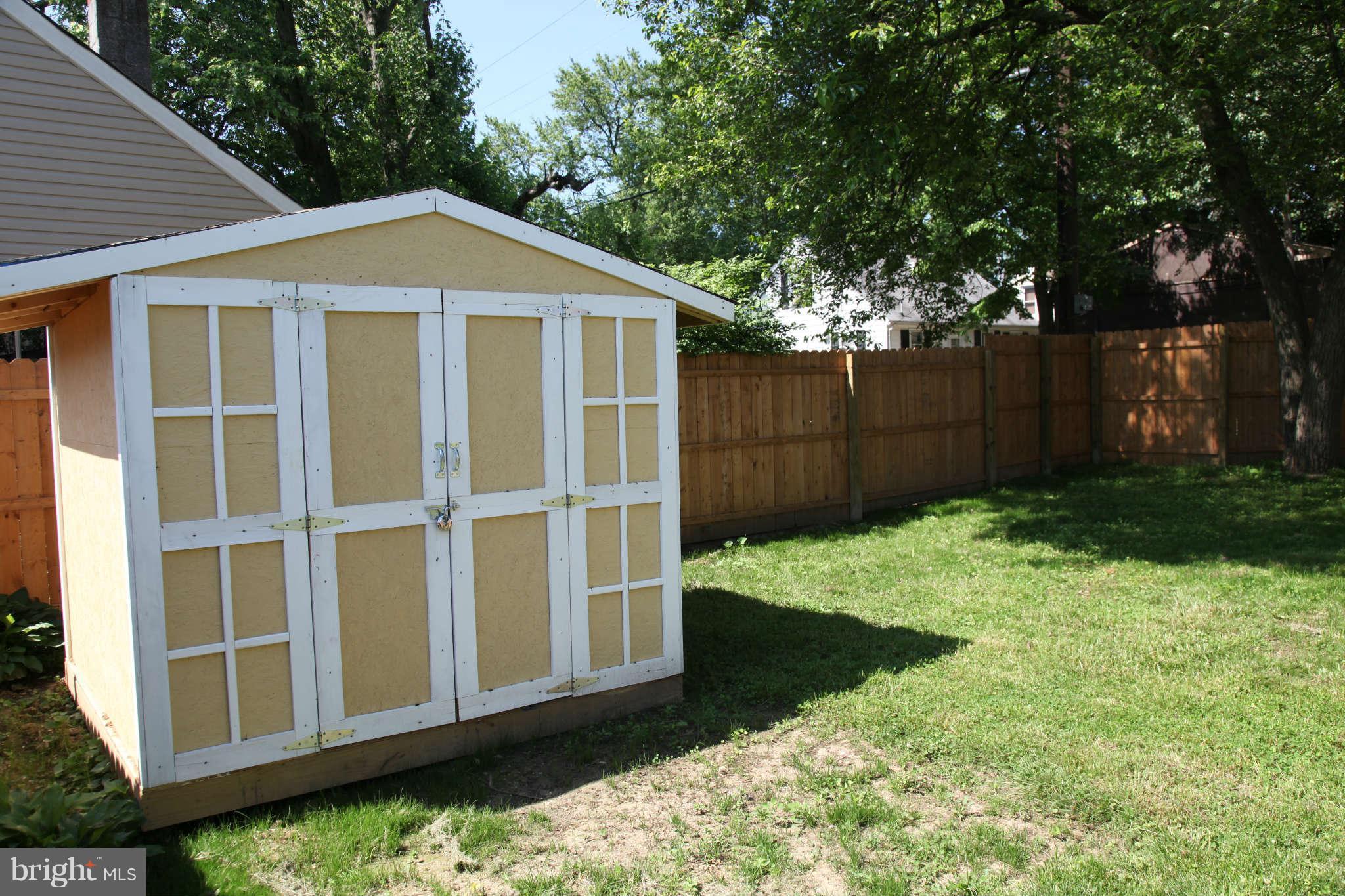 527 Cedar Hill Road Baltimore, MD 21225 - Photo 24 of 30 Exterior (Rear)
