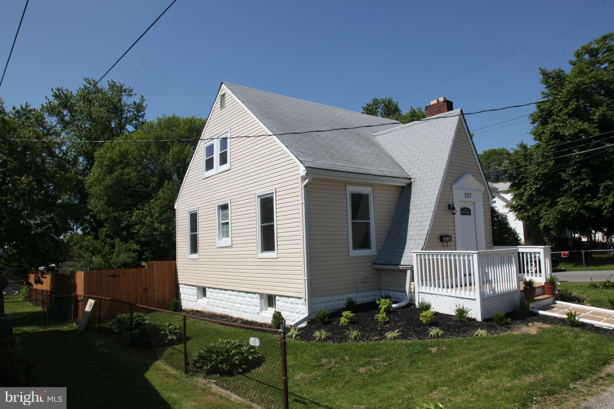 527 Cedar Hill Road Baltimore, MD 21225 - Photo 30 of 30 Exterior (Front)