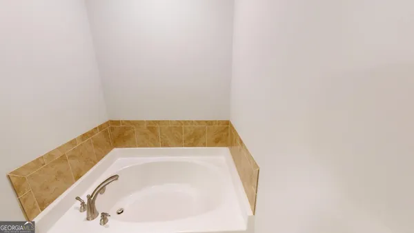 $429,900 | 444 Southern Oaks Drive, Macon, GA 31216