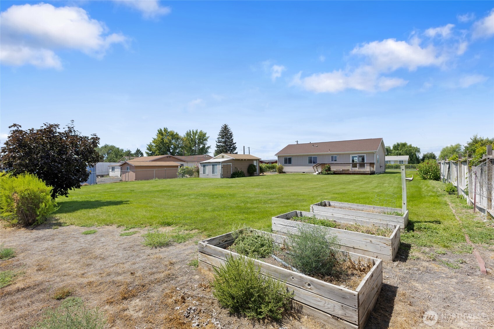 4913 Alma Road Northeast Moses Lake, WA 98837 - Photo 30 of 40 Gallery Image 30