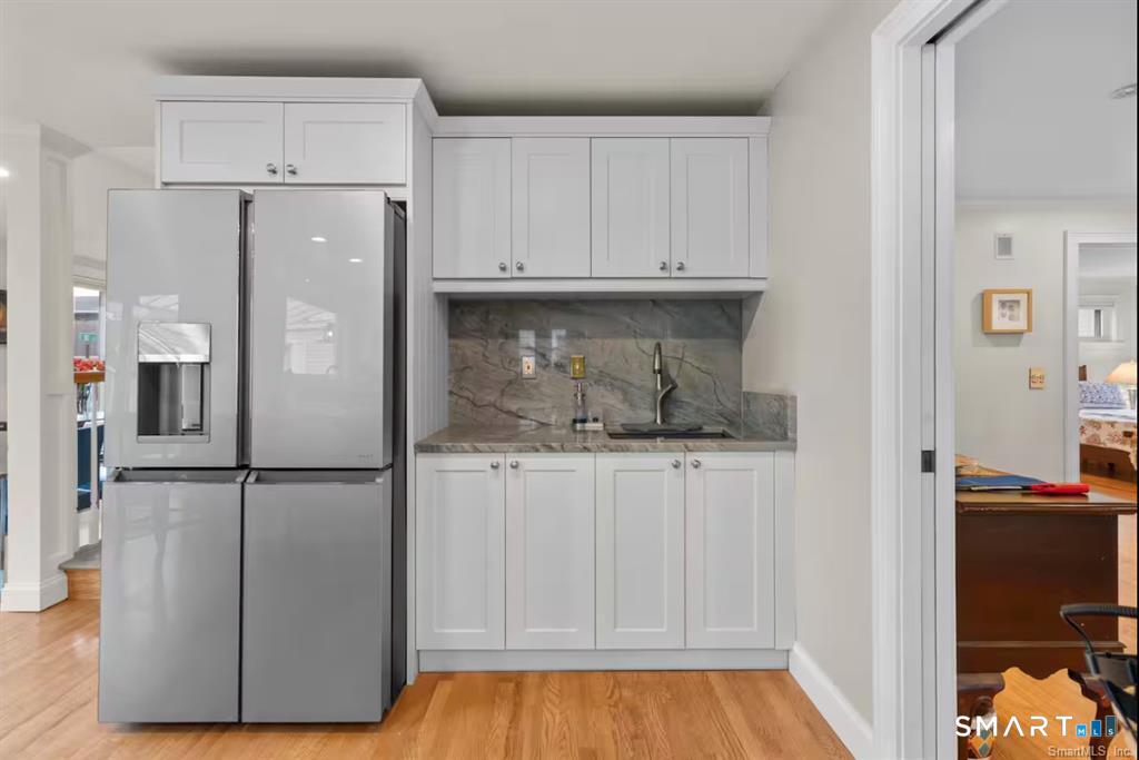 58 Chapman Avenue Westbrook, CT 06498 - Photo 9 of 21