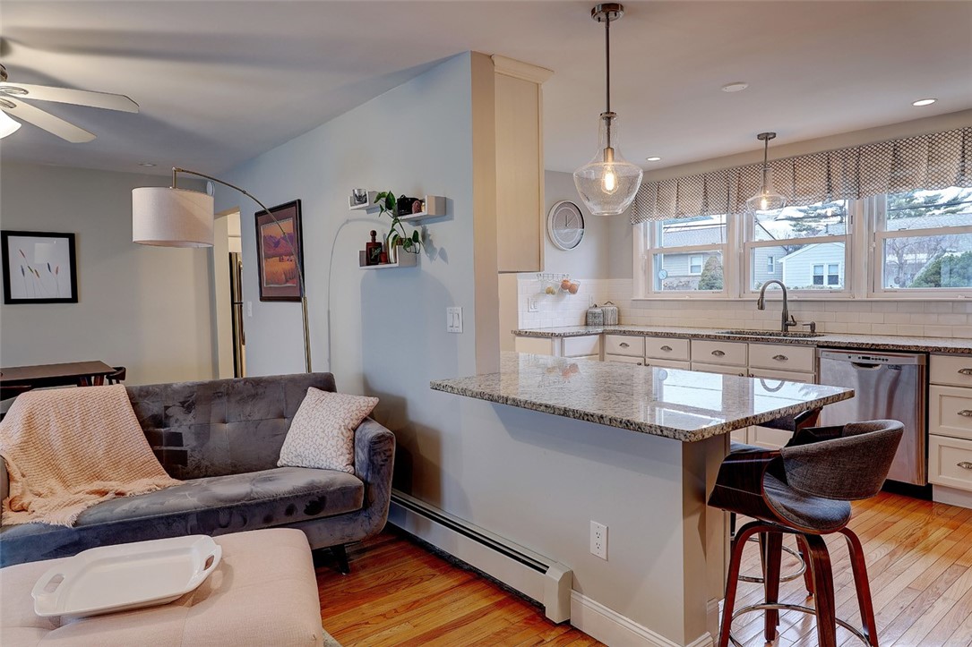 12 Brimfield Road Cranston, RI 02920 - Photo 12 of 40 Gallery Image 12