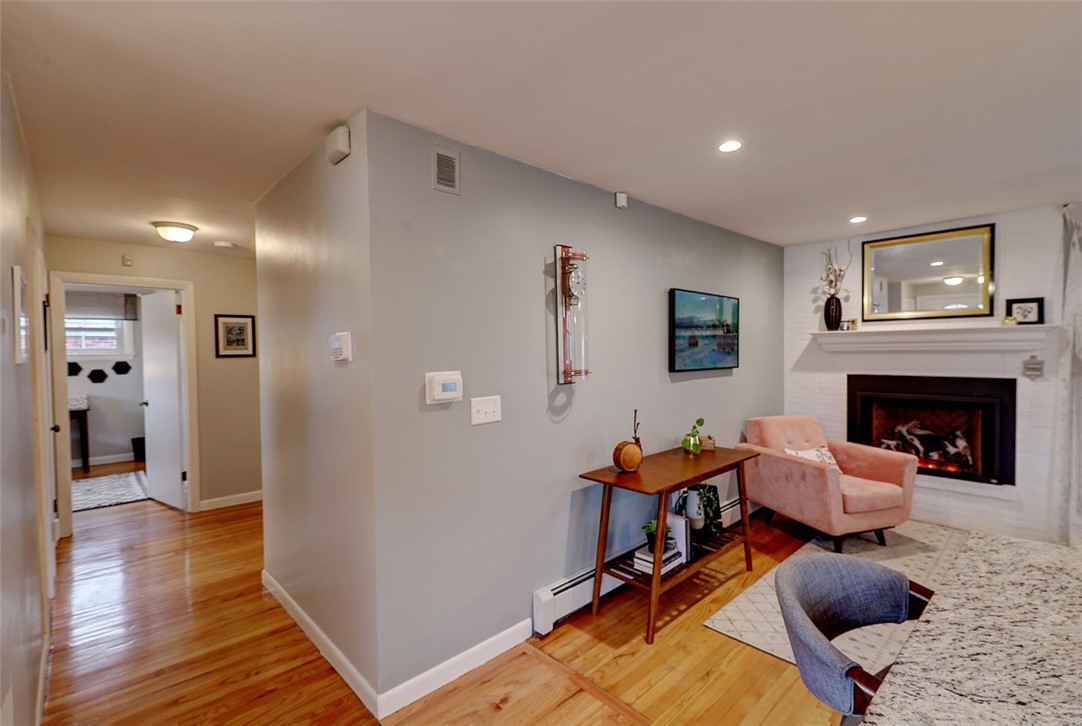 12 Brimfield Road Cranston, RI 02920 - Photo 22 of 40 Gallery Image 22