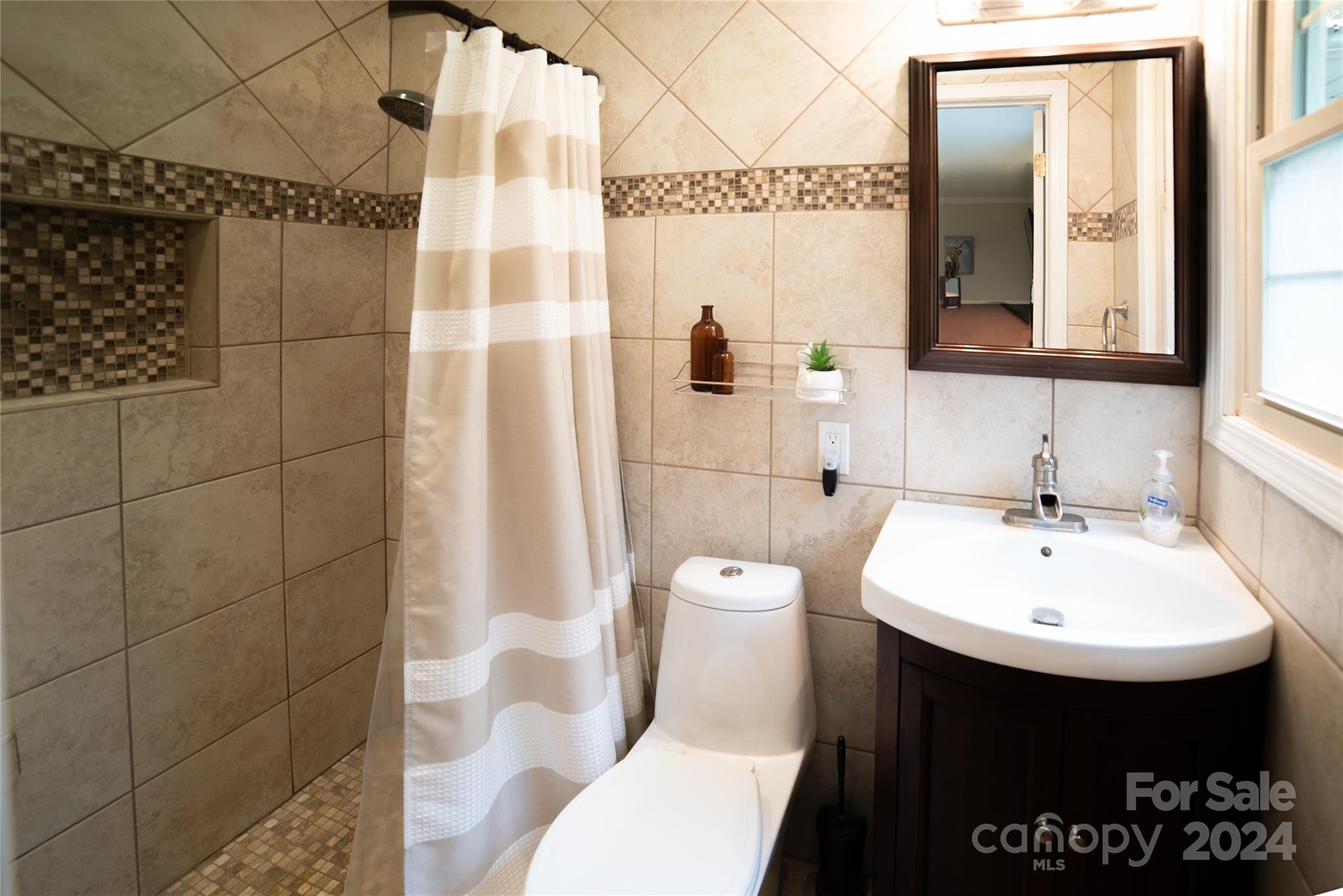 5017 Mt Olive Church Road Morganton, NC 28655 - Photo 41 of 48 Gallery Image 41