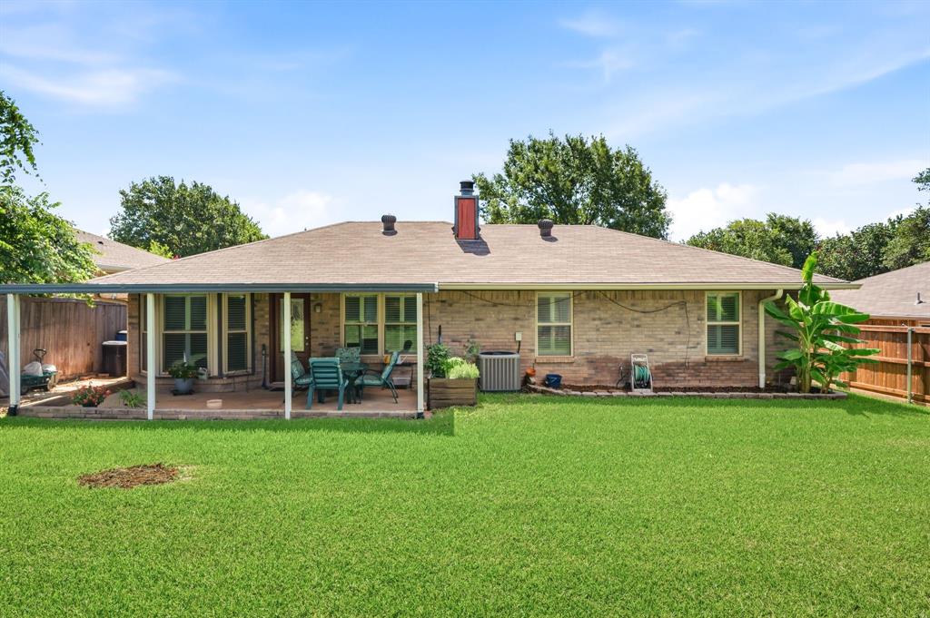 2507 Poppy Lane Euless, TX 76039 - Photo 25 of 29
