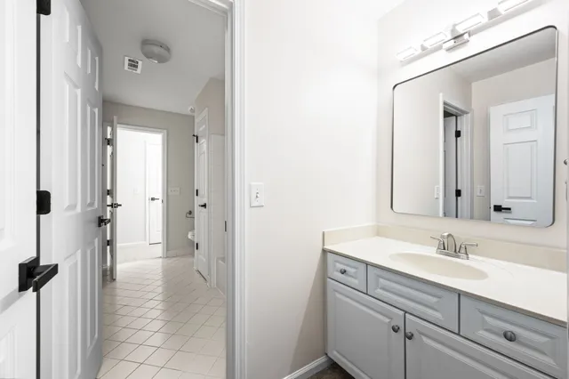 $5,995 | 605 Sparrow Court, Nashville, TN 37221