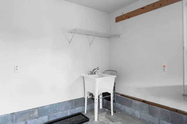 $5,995 | 605 Sparrow Court, Nashville, TN 37221