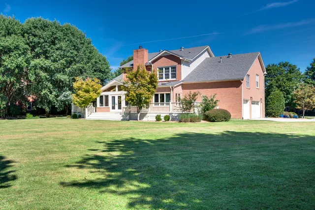 $5,995 | 605 Sparrow Court, Nashville, TN 37221