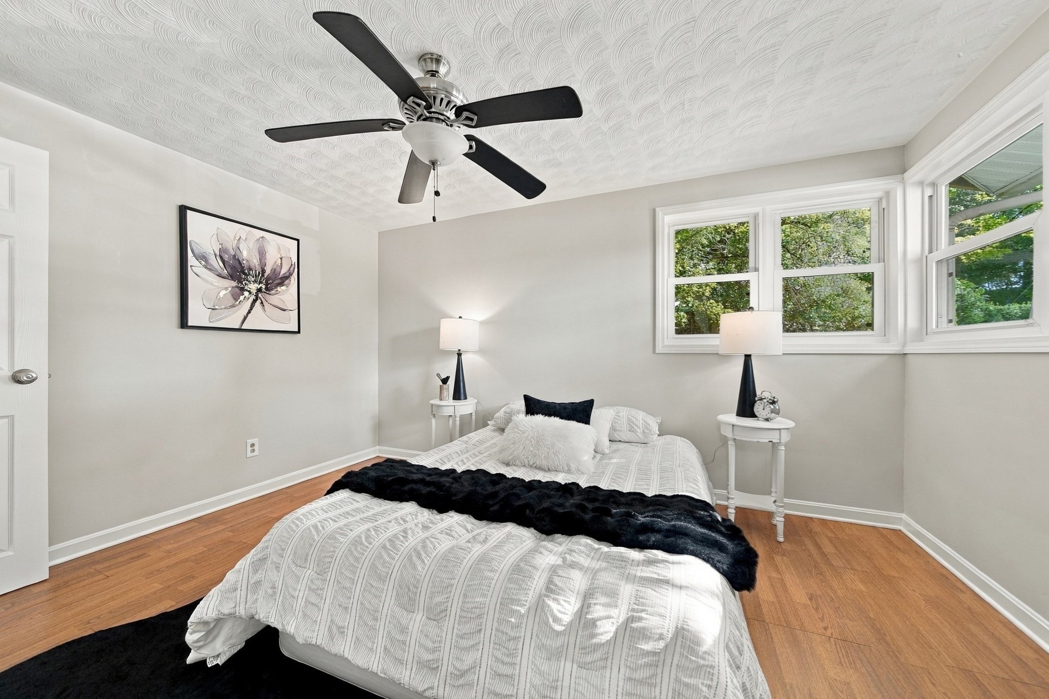 32 Curwen Road Peabody, MA 01960 - Photo 9 of 34 Gallery Image 9