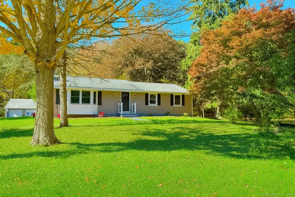 $649,900 | 11 Pond Circle Road, Westbrook, CT 06498