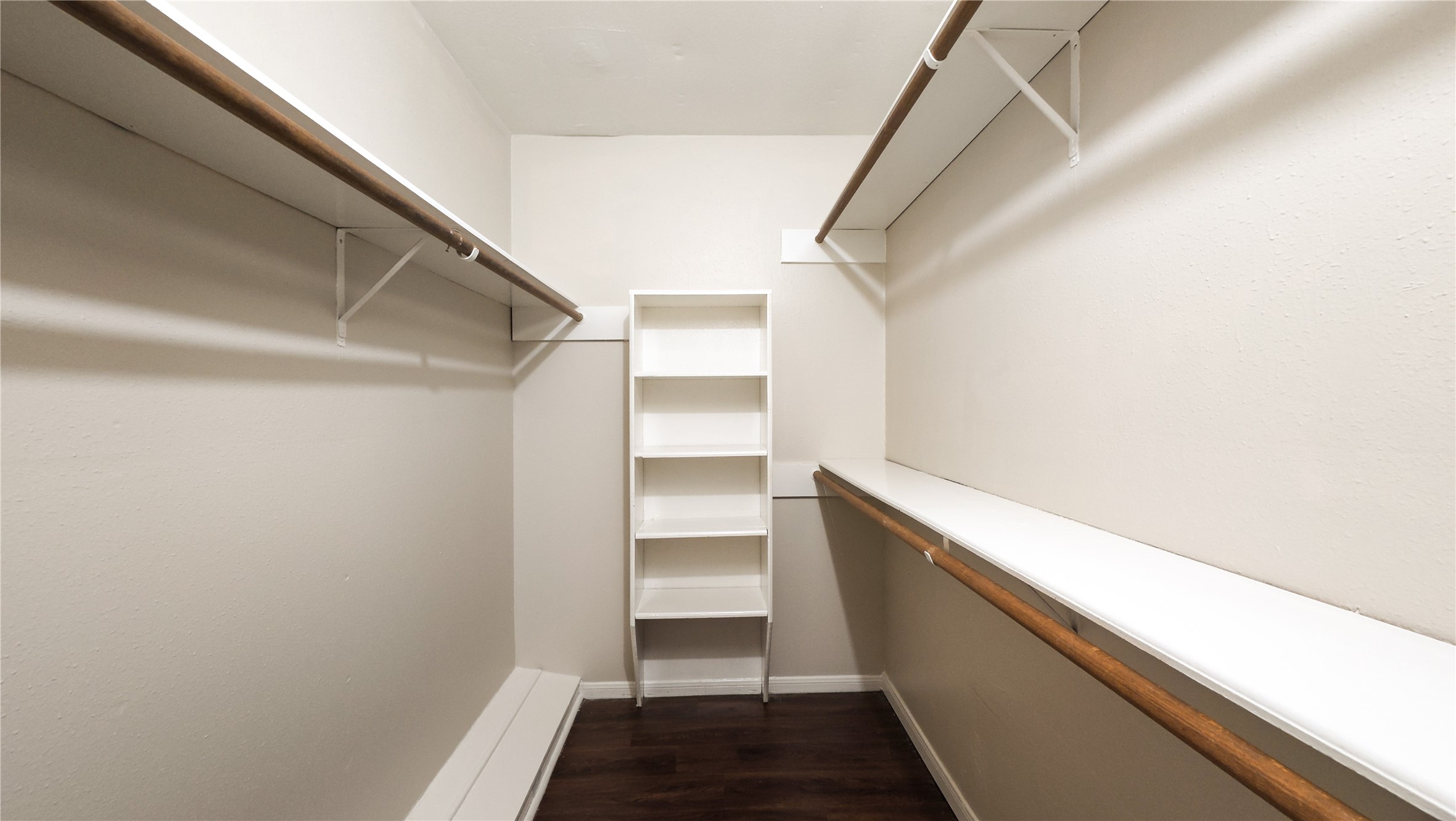 2027 Whispering Springs Drive Spring, TX 77373 - Photo 15 of 23