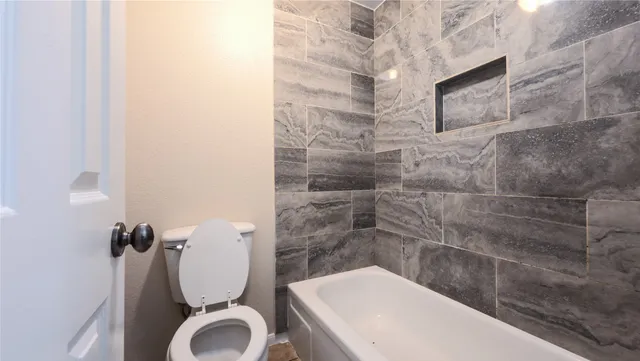 $1,900 | 2027 Whispering Springs Drive, Spring, TX 77373