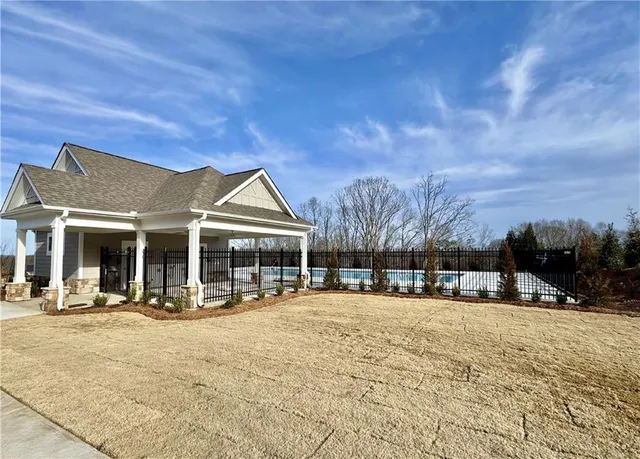 $2,500 | 3012 Orwell Drive, Gainesville, GA 30507