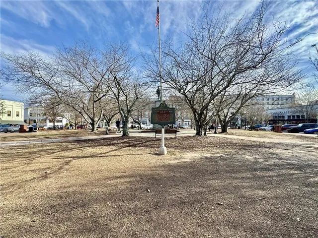 $2,500 | 3012 Orwell Drive, Gainesville, GA 30507