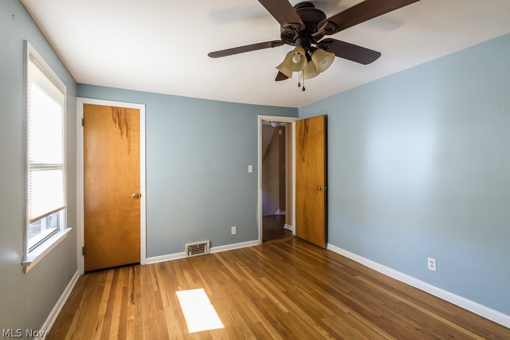 3862 Faversham Road Cleveland, OH 44118 - Photo 17 of 29 Gallery Image 17