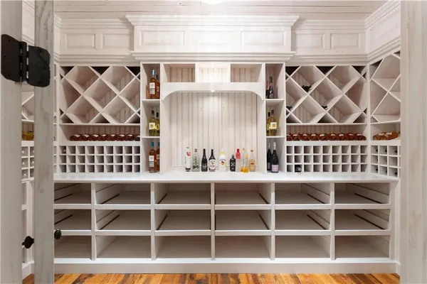 $10,000 | 980 Fenimore Circle, Sandy Springs, GA 30350