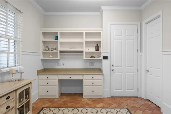 $10,000 | 980 Fenimore Circle, Sandy Springs, GA 30350