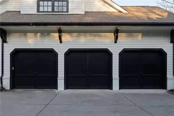 $10,000 | 980 Fenimore Circle, Sandy Springs, GA 30350