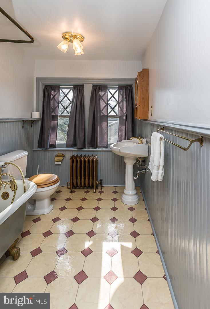 559 Kathmere Road Havertown, PA 19083 - Photo 39 of 51