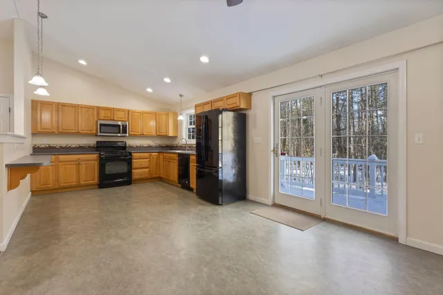 $499,000 | 5 Deer Trail Lane, Berwick, ME 03901