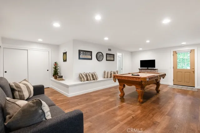 $649,999 | 717 Crest Estates Drive, Lake Arrowhead, CA 92352