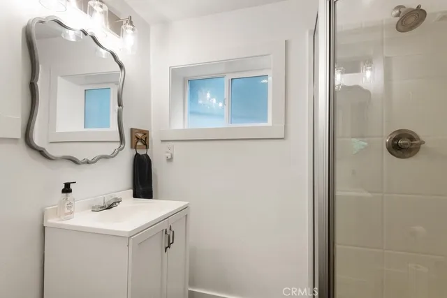 $649,999 | 717 Crest Estates Drive, Lake Arrowhead, CA 92352