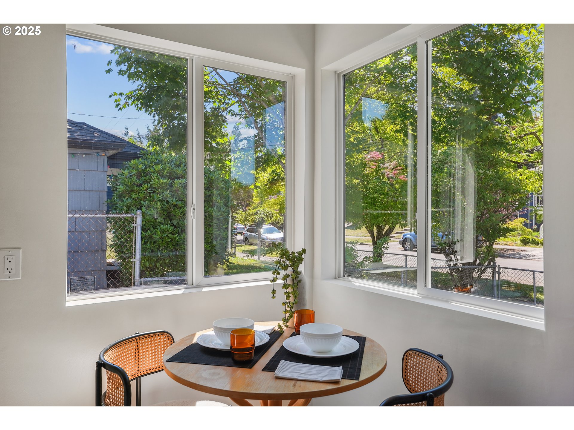 6445 North Amherst Street Portland, OR 97203 - Photo 11 of 45