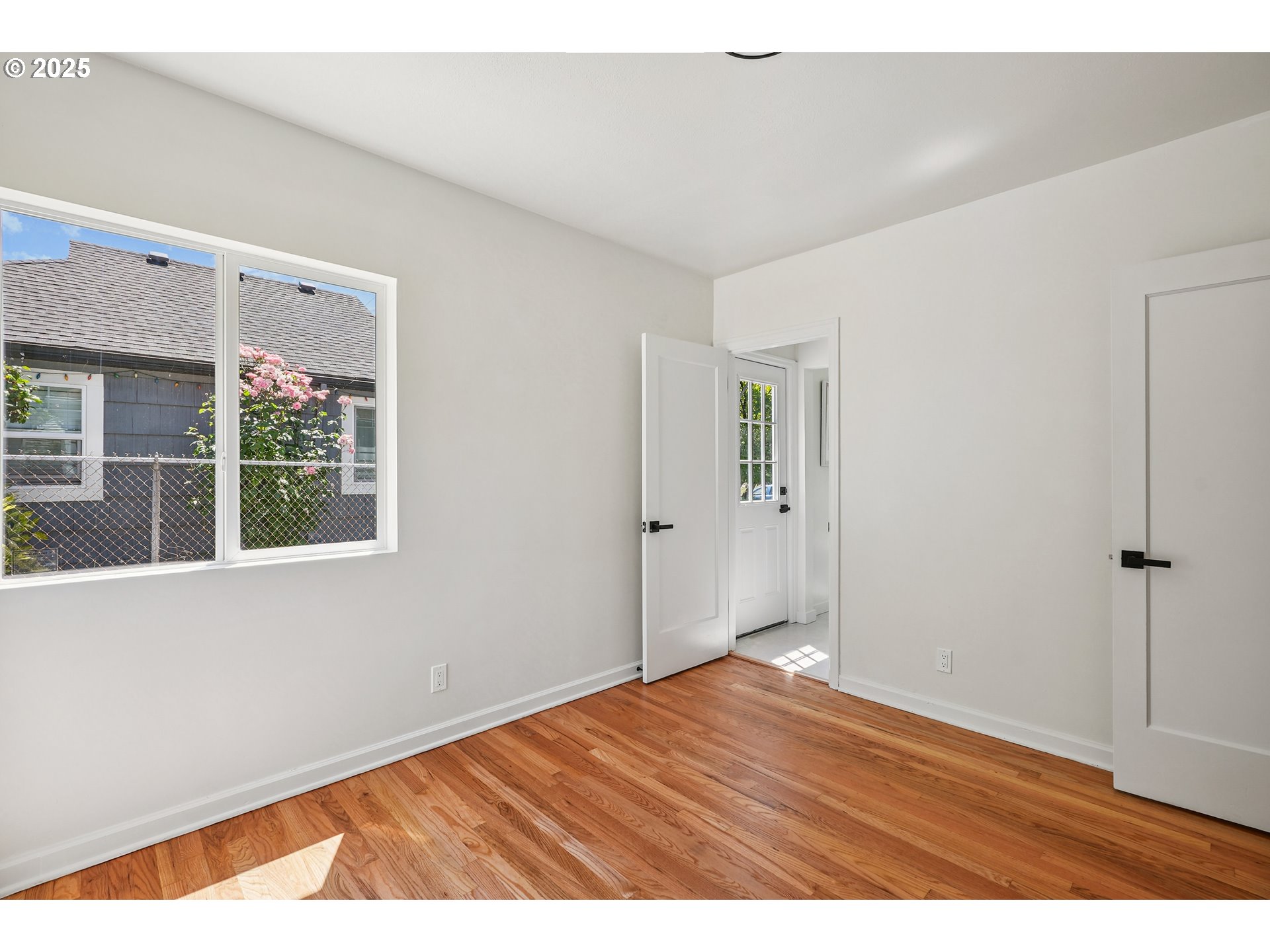 6445 North Amherst Street Portland, OR 97203 - Photo 22 of 45