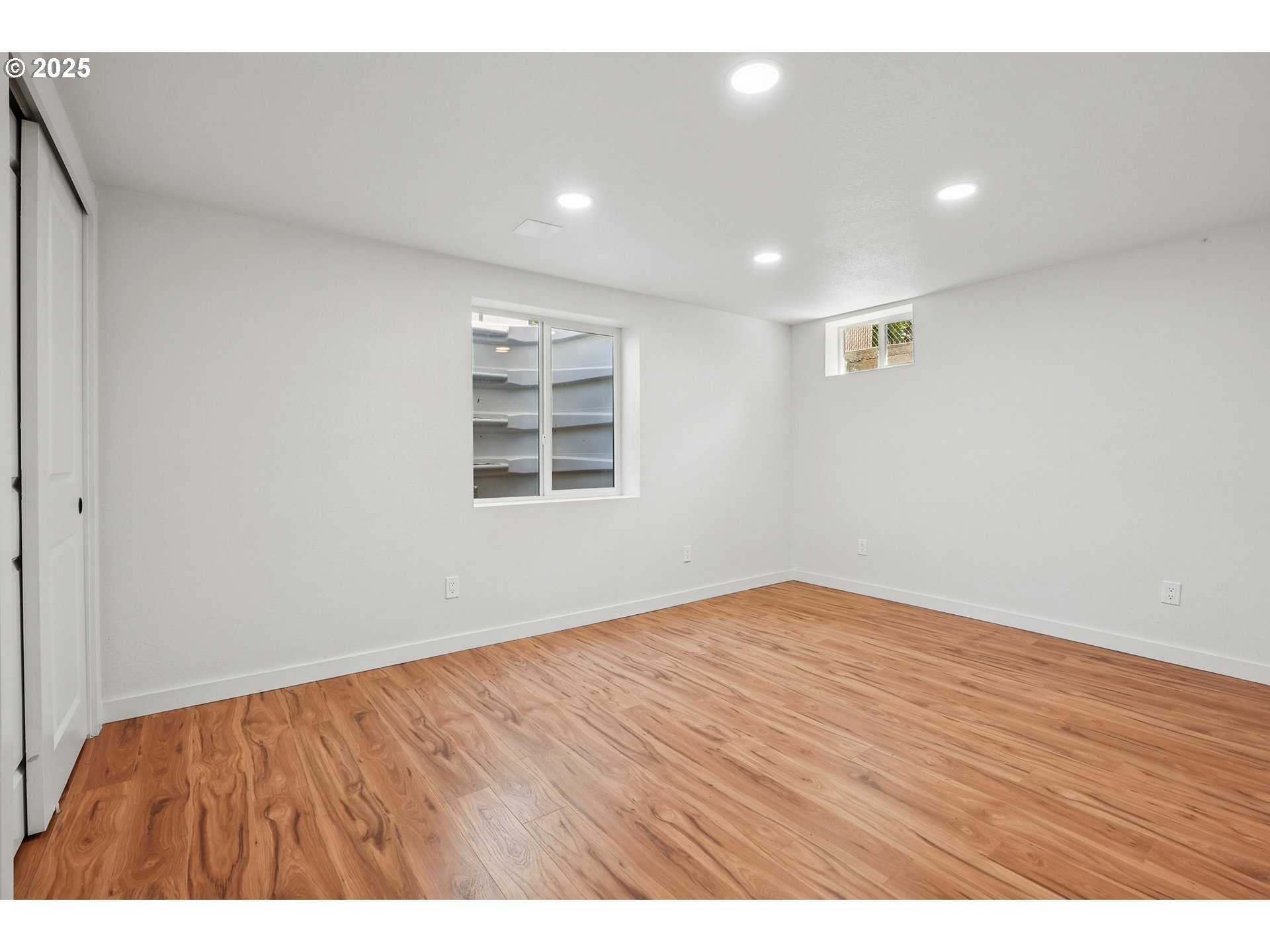 6445 North Amherst Street Portland, OR 97203 - Photo 30 of 45