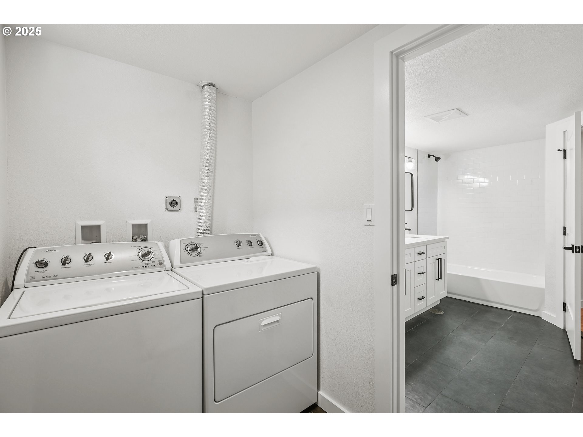 6445 North Amherst Street Portland, OR 97203 - Photo 32 of 45