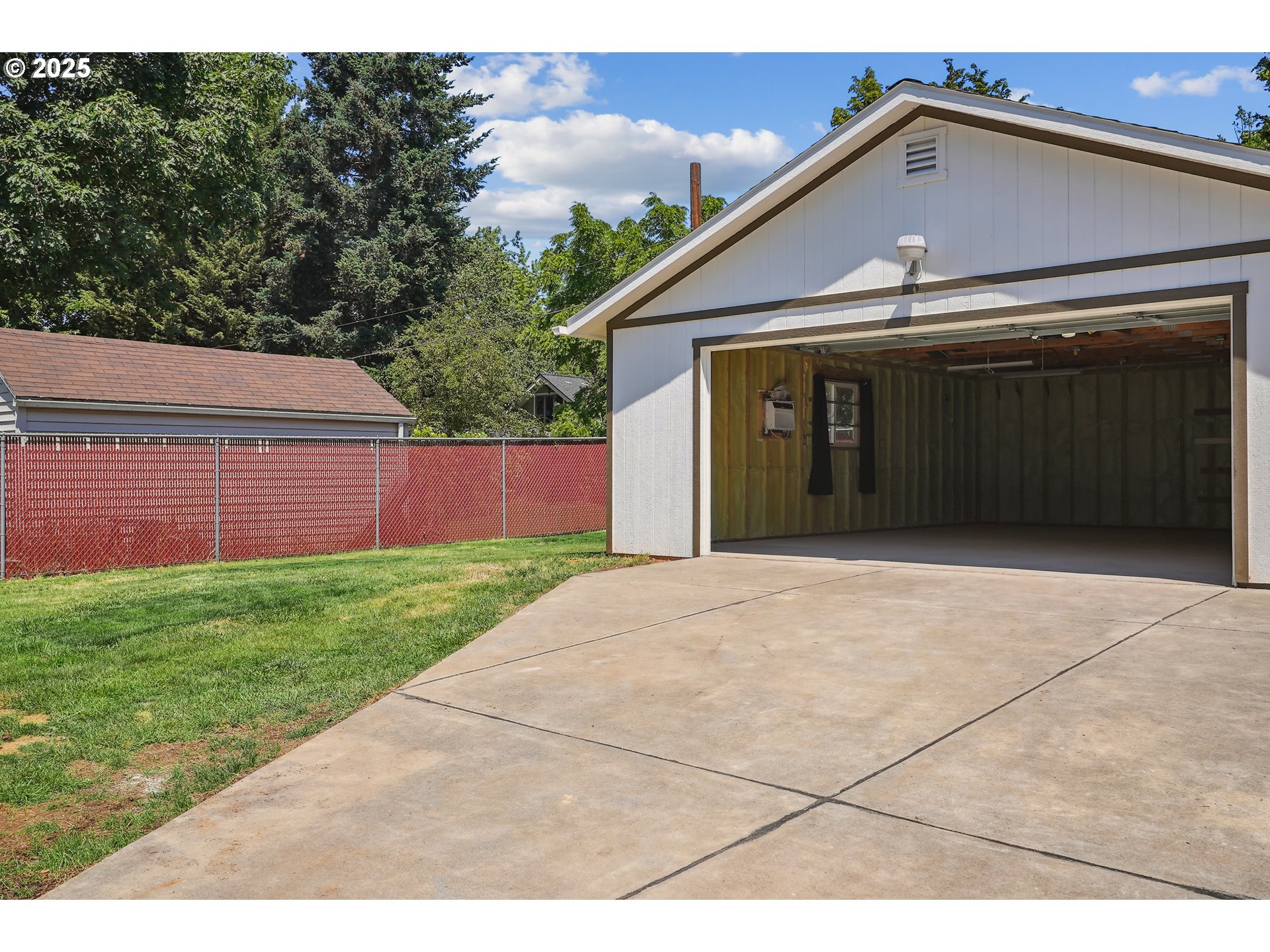 6445 North Amherst Street Portland, OR 97203 - Photo 35 of 45