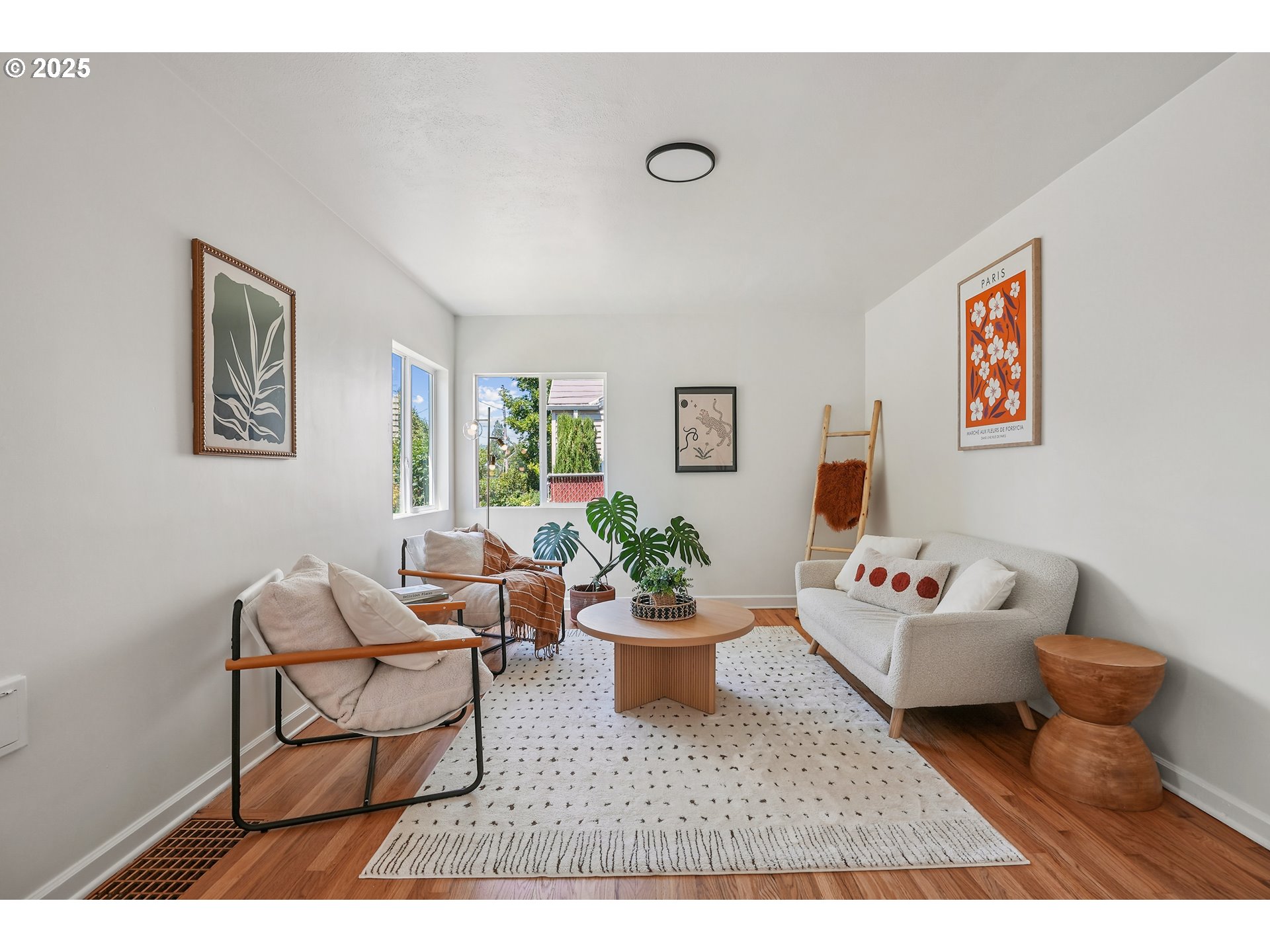 6445 North Amherst Street Portland, OR 97203 - Photo 4 of 45