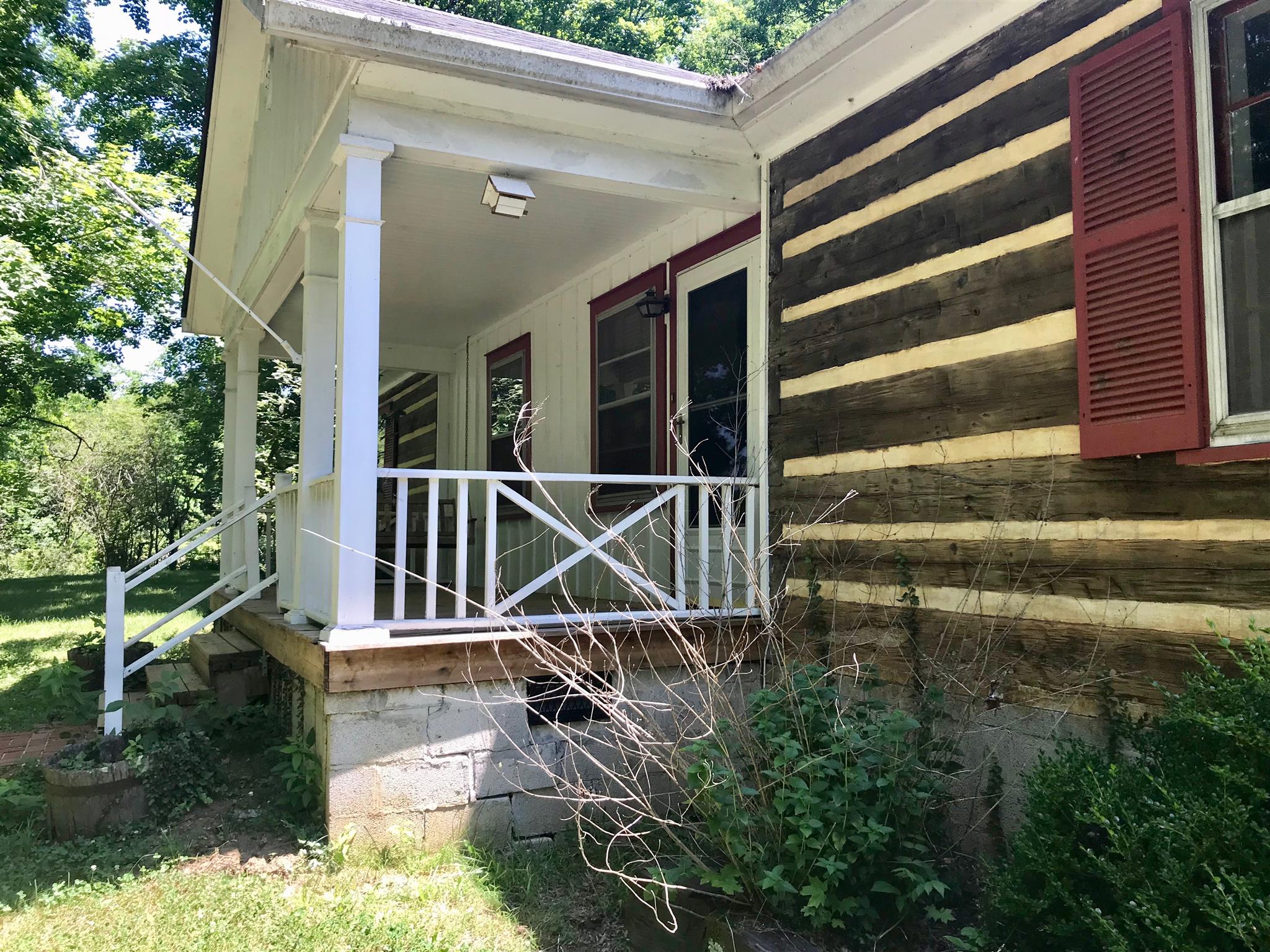 1642 Vaughn Road Columbia, TN 38401 - Photo 2 of 11 Gallery Image 2