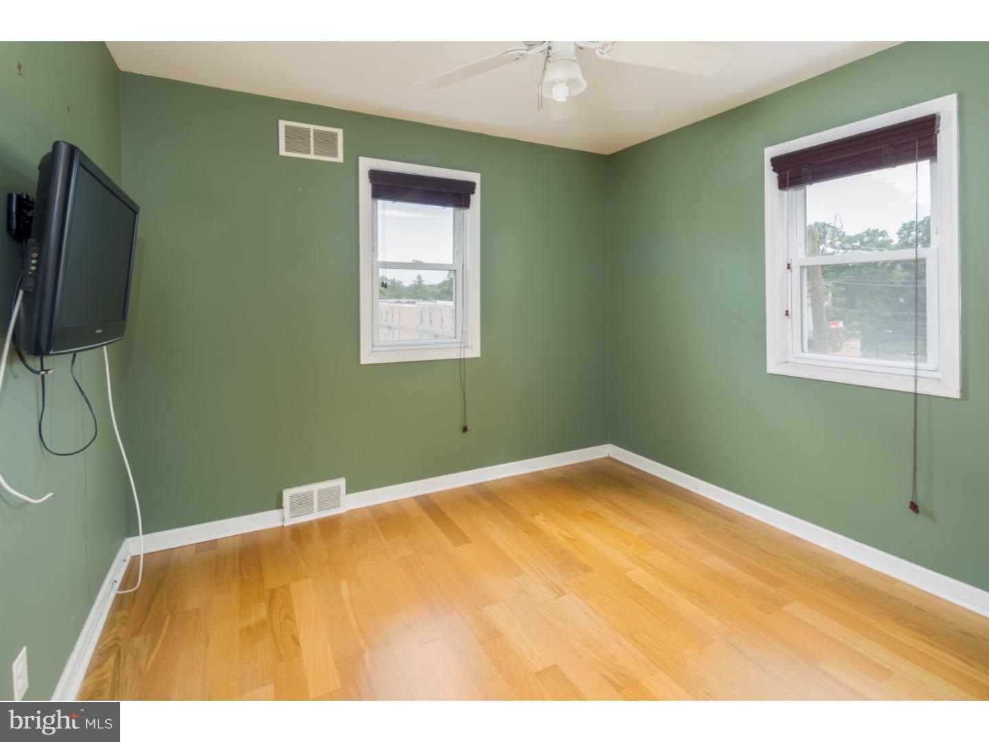 2328 Kenilworth Road Ardmore, PA 19003 - Photo 11 of 16 Bedroom