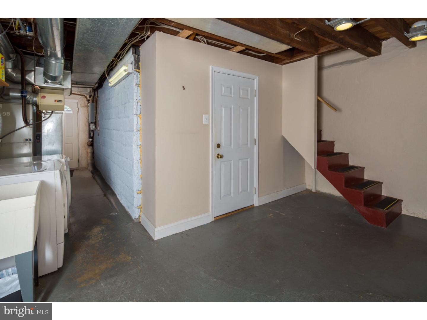 2328 Kenilworth Road Ardmore, PA 19003 - Photo 12 of 16