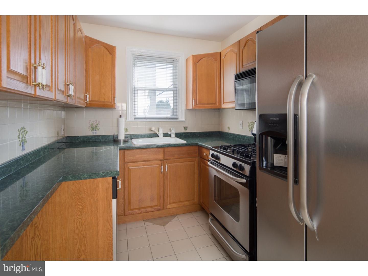 2328 Kenilworth Road Ardmore, PA 19003 - Photo 4 of 16 Kitchen