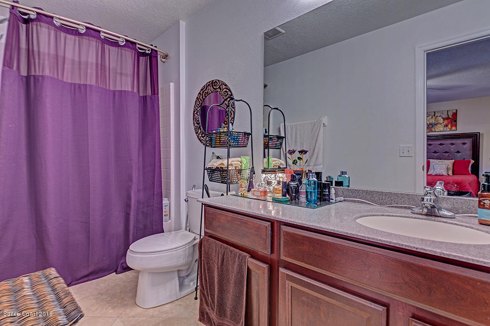 2775 Reston Street, Unit 106 Melbourne, FL 32935 - Photo 11 of 21 Master Bath
