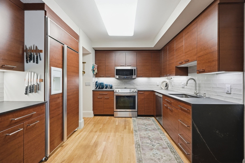 232 Allandale Road, Unit 3A Boston, MA 02467 - Photo 13 of 38 Gallery Image 13