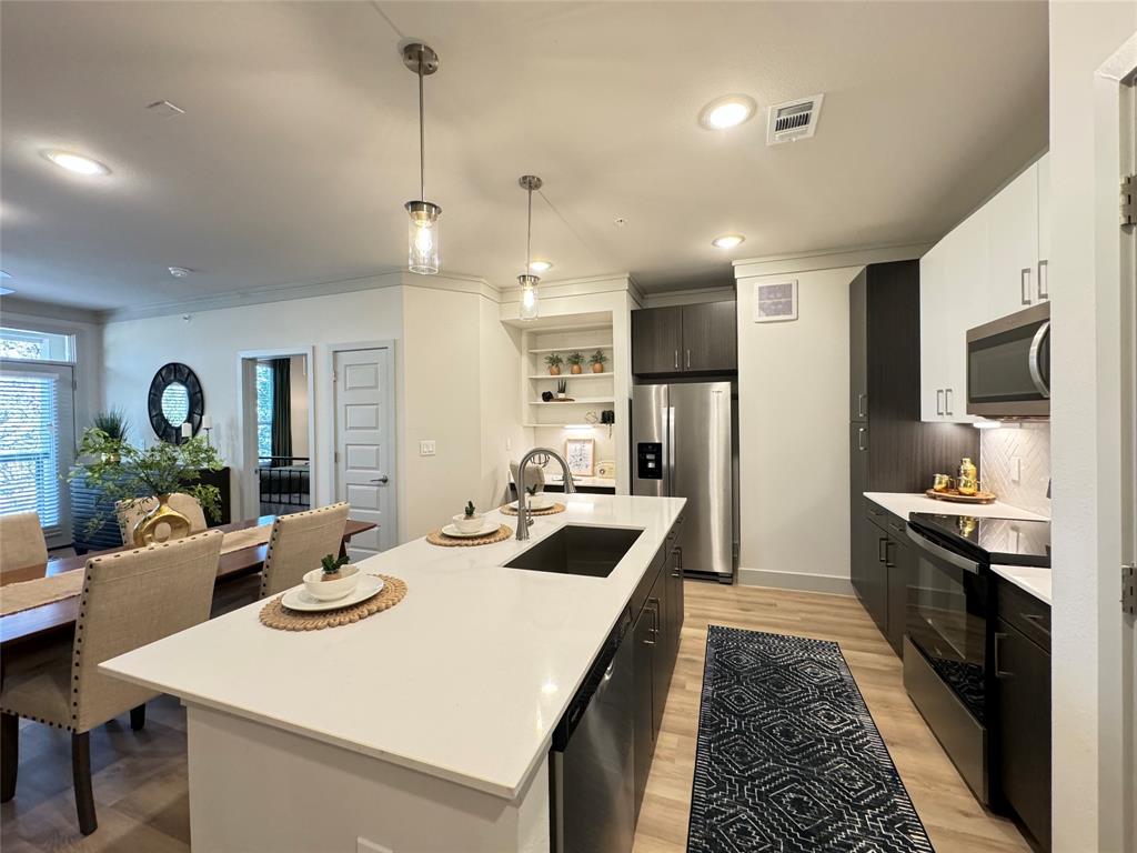 800 West Pasadena Boulevard Unit A4 2