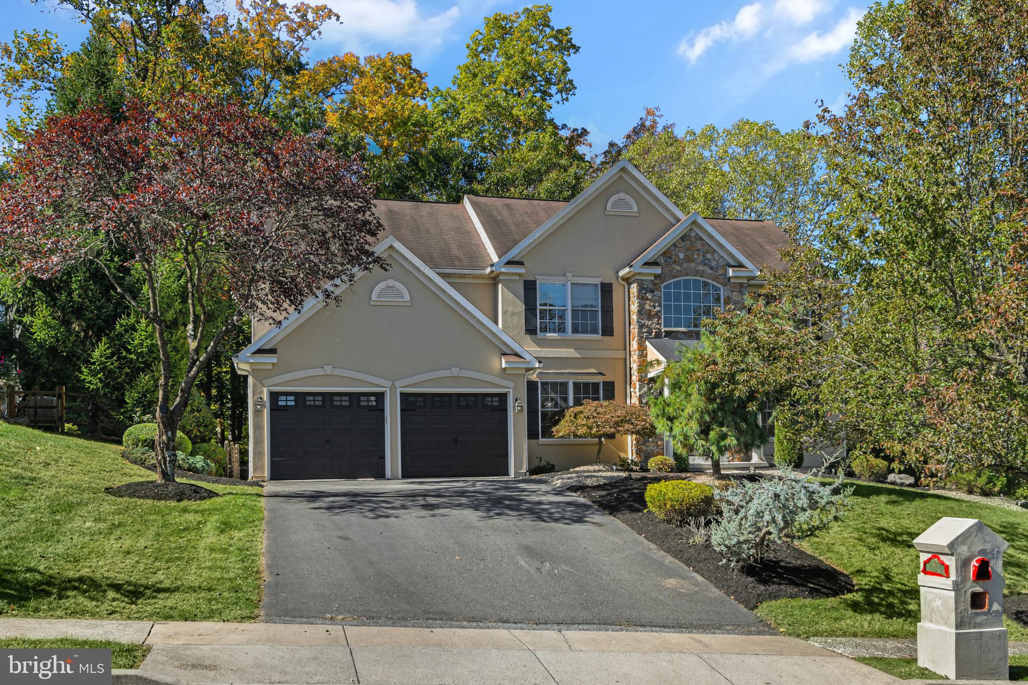 300 Northview Road Birdsboro, PA 19508 - Photo 4 of 40 Gallery Image 4