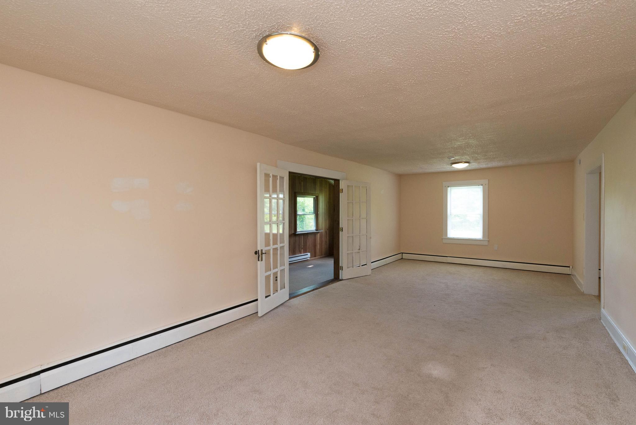 4302 Old Farm Road Baldwin, MD 21013 - Photo 12 of 30 Living Room