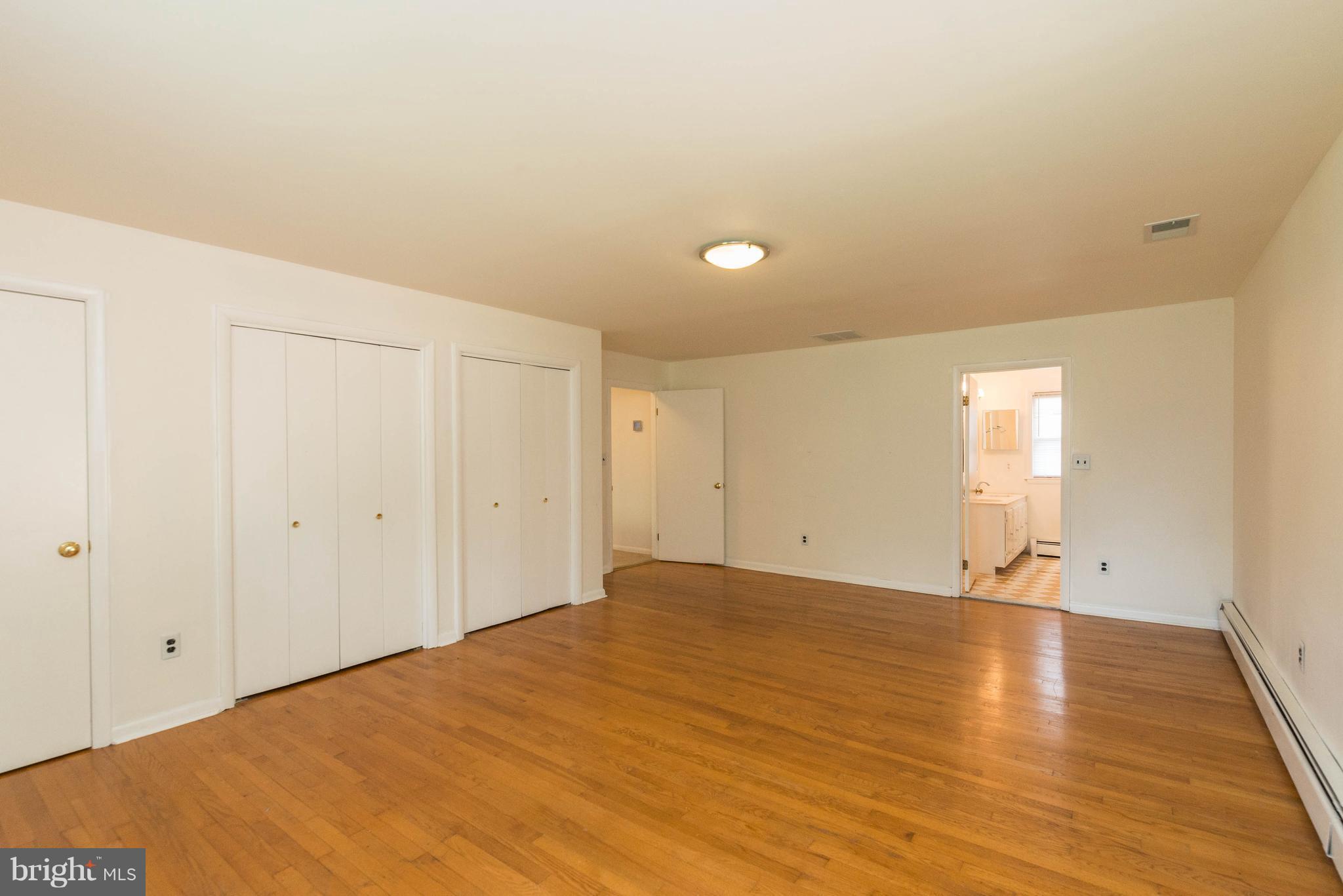 4302 Old Farm Road Baldwin, MD 21013 - Photo 18 of 30 Bedroom (Master)