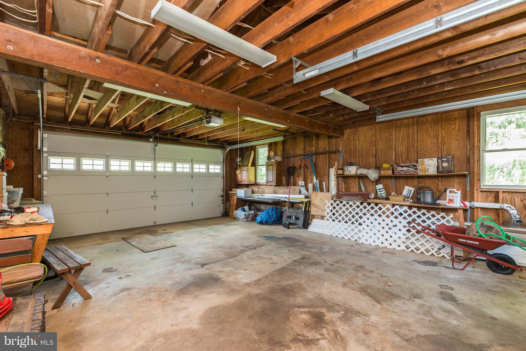4302 Old Farm Road Baldwin, MD 21013 - Photo 27 of 30 Garage