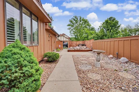 $305,000 | 5647 Southwest Hawick Lane, Topeka, KS 66614