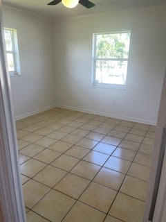 22175 General Street Boca Raton, FL 33428 - Photo 32 of 32 an empty room with a window