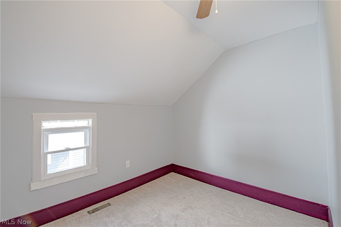 16400 Munn Road Cleveland, OH 44111 - Photo 14 of 27 Gallery Image 14